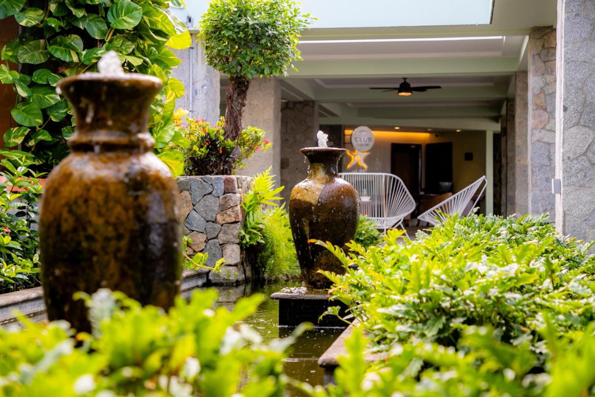 Hotel Pierre Mundo Imperial Riviera Diamante Acapulco Exterior foto